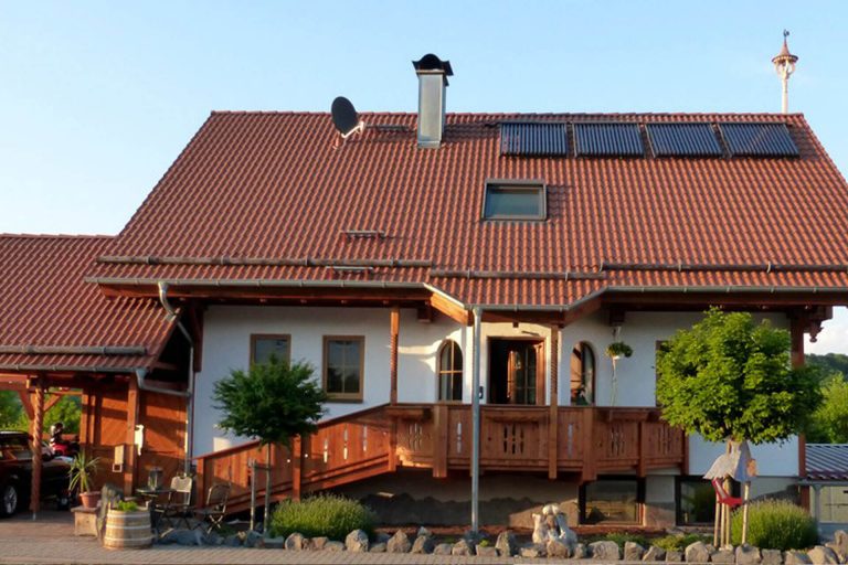 Rustikales-Einfamilienhaus-Moembris